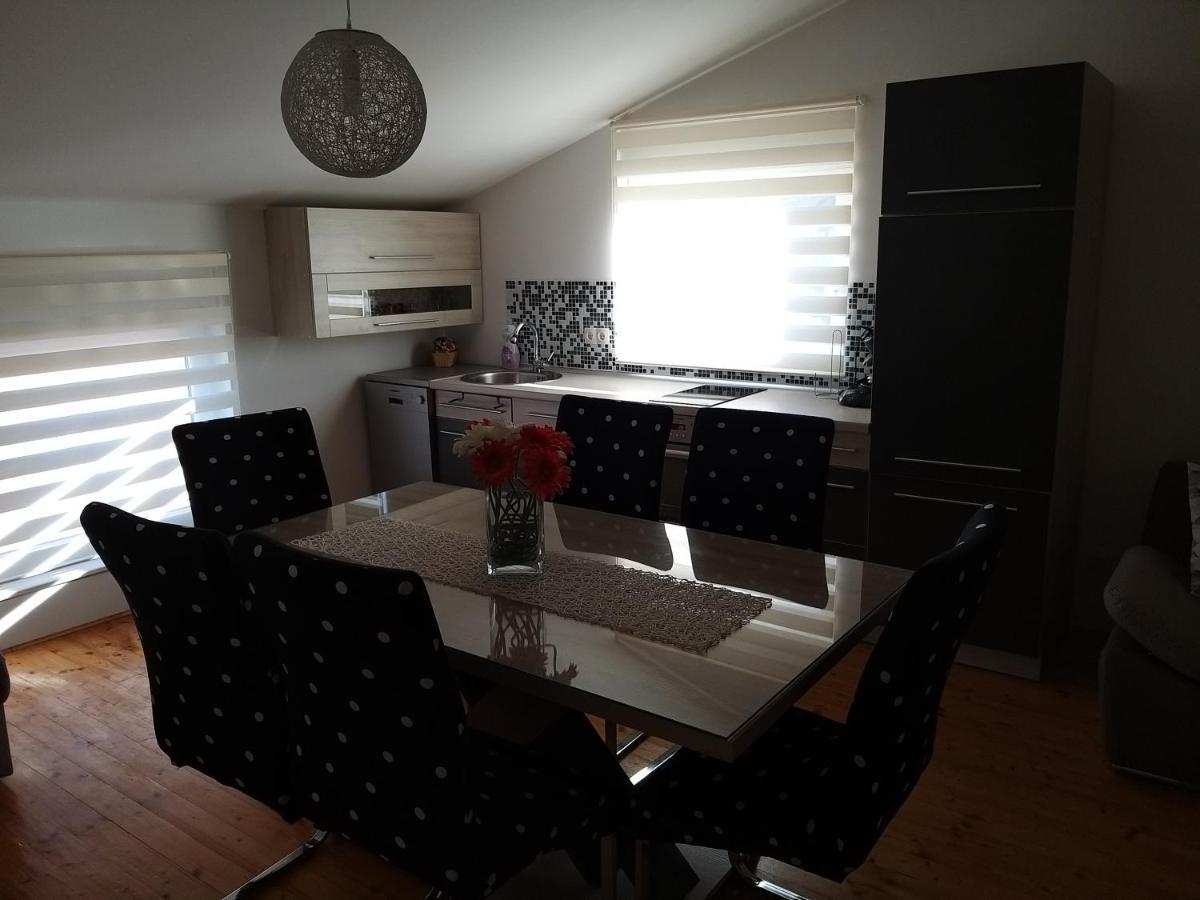 Apartment Kale Sibenik Bagian luar foto