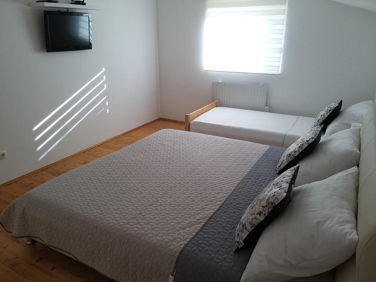 Apartment Kale Sibenik Bagian luar foto