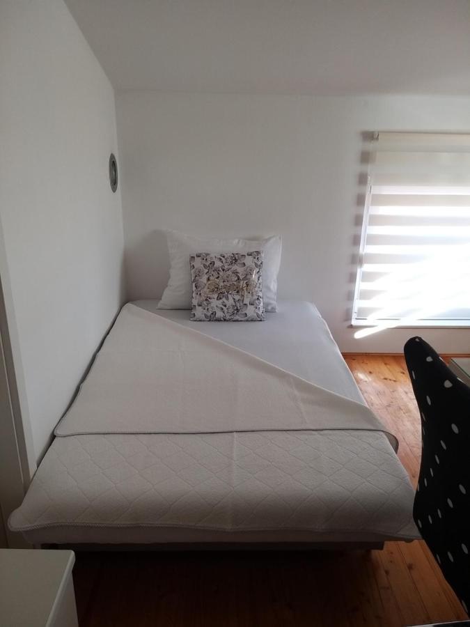 Apartment Kale Sibenik Bagian luar foto